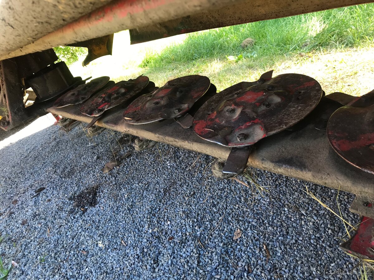 Disková sekačka kverneland - 4