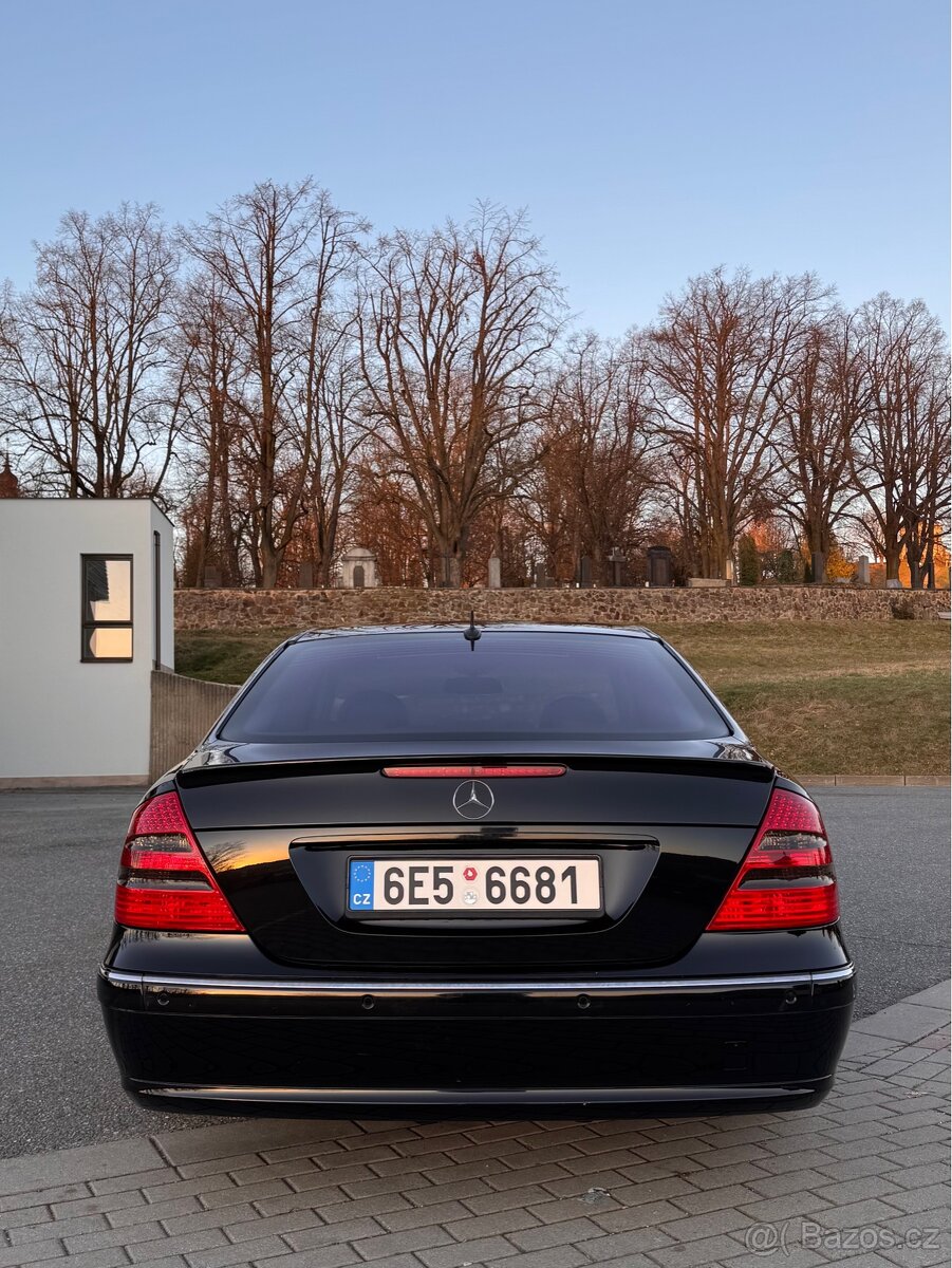 Mercedes w211 E320 - 4