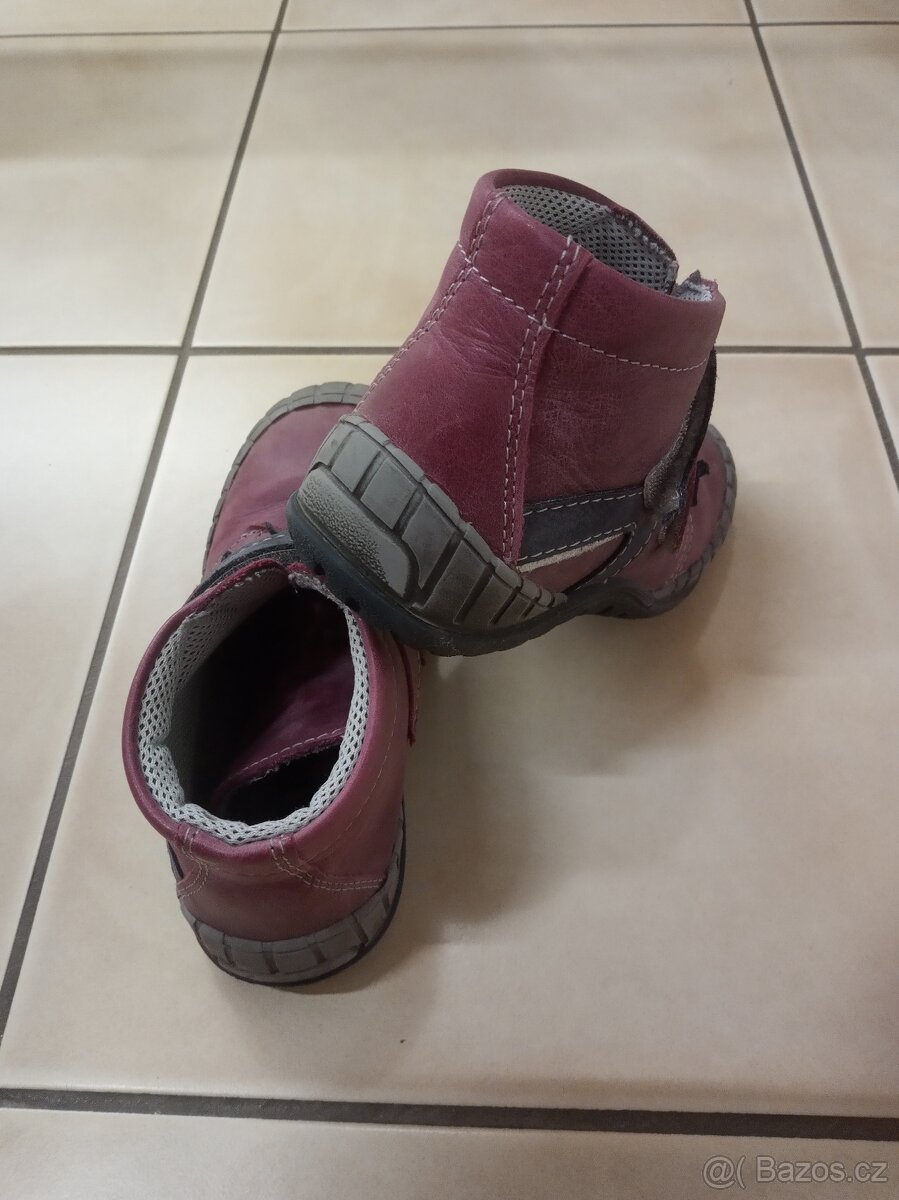 Prodáme dívčí boty FARE - 4