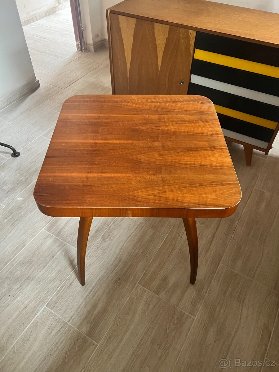 STŮL PAVOUK HALABALA - 4