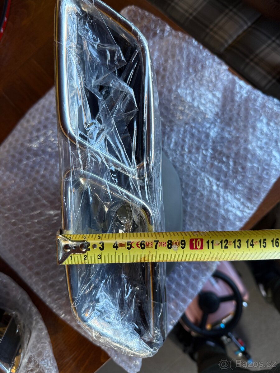 Koncovky Mercedes C63 - 4