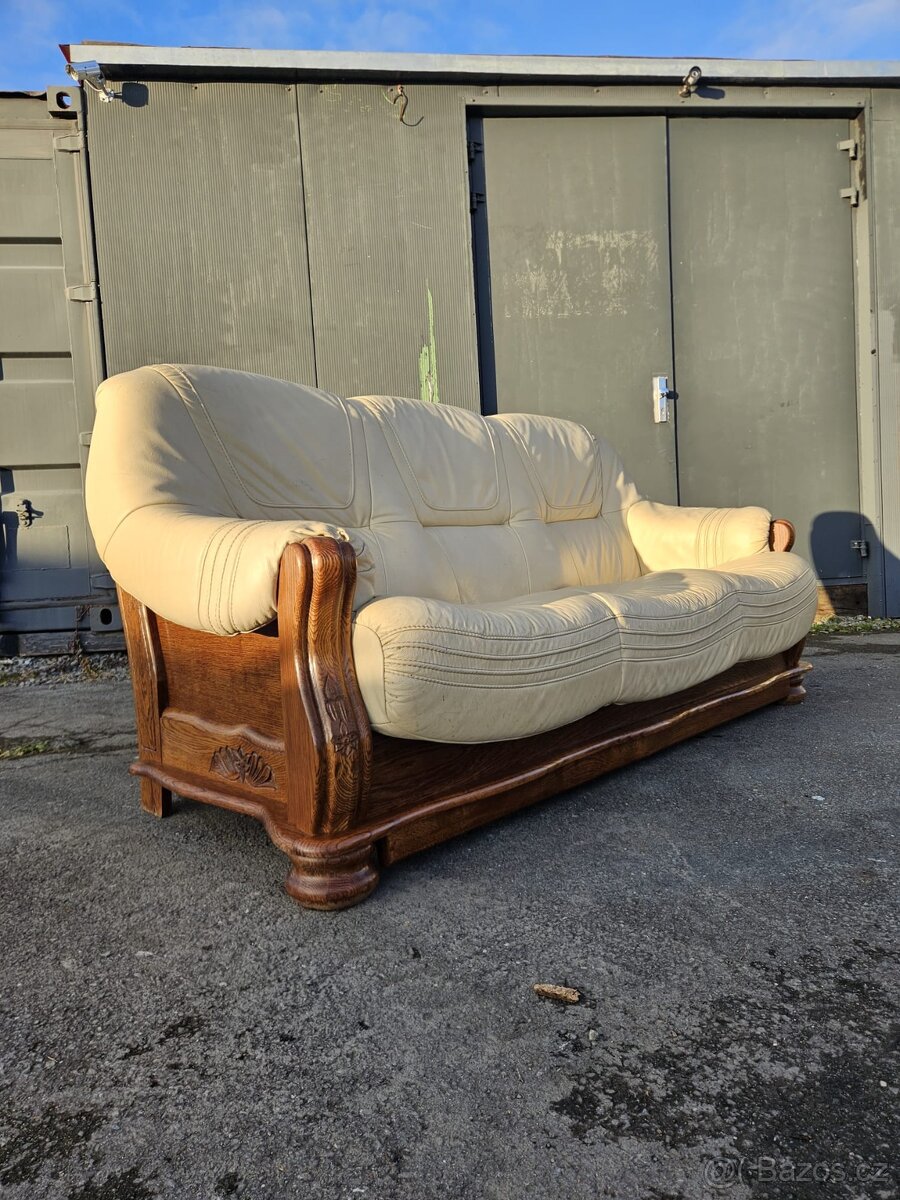 Sedačka kožená, třímístná - 4