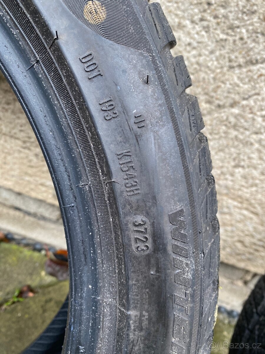 Zimní pneu Pirelli Sottozero 3 - 4