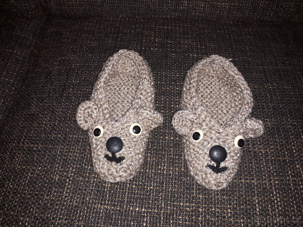 Čepice 3x, šála 2x, rukavice 3x, nákrčák 1x - 4