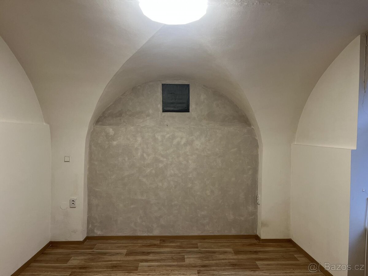 Prodej RD v centru Nového Bydžova - 4