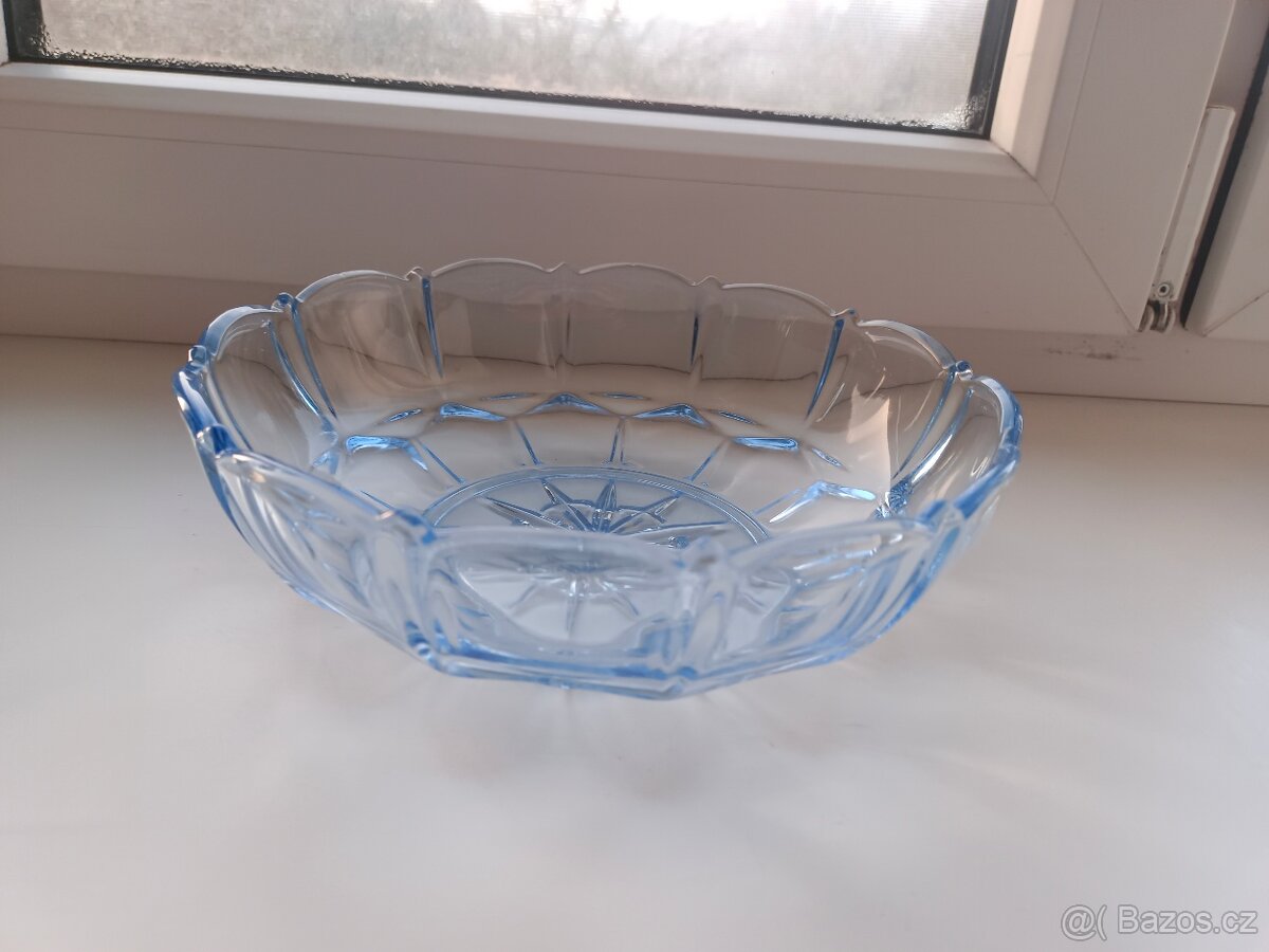 Stará skleněná mísa - 4