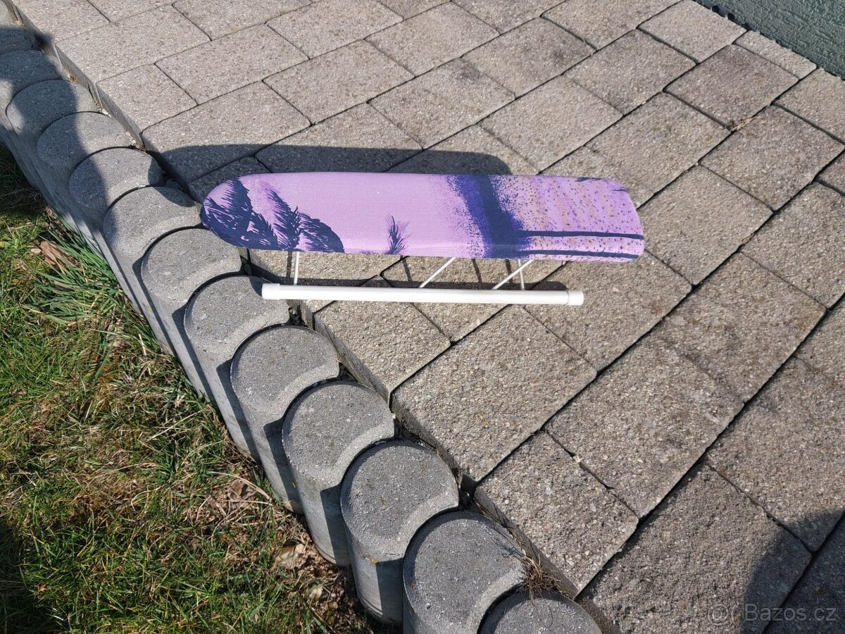 Starší žehlička - 4