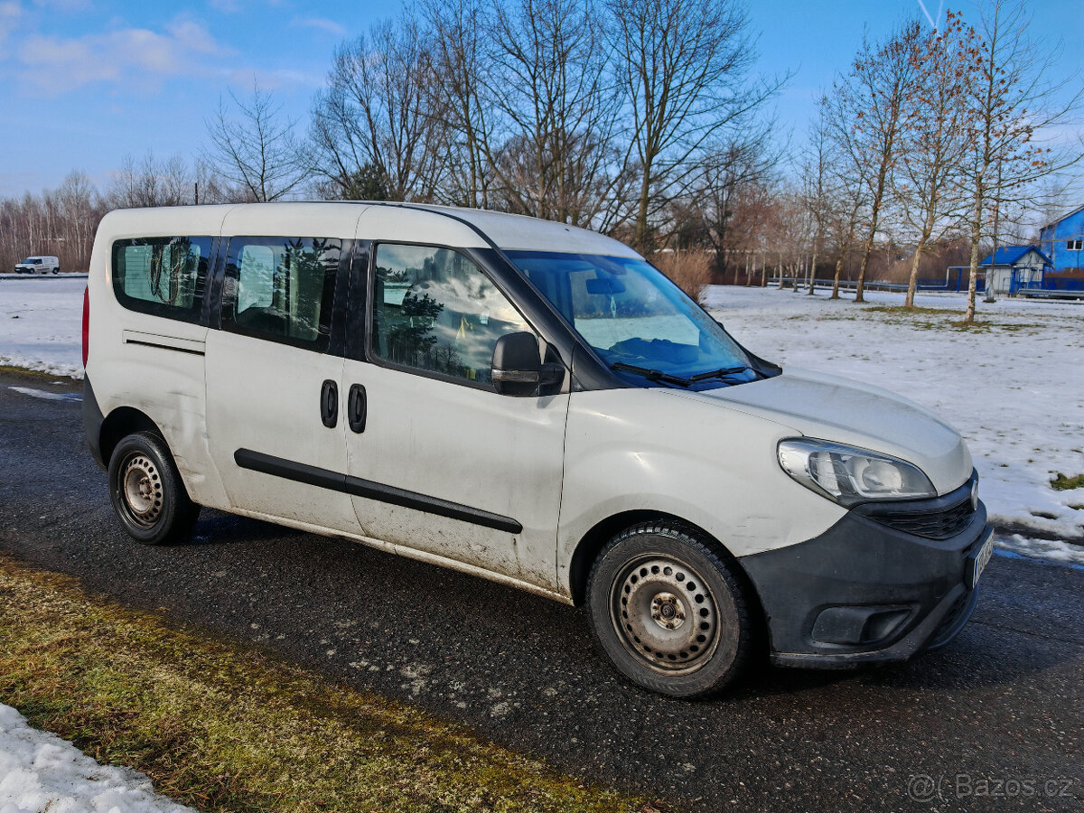 Prodám Fiat Dobló Maxi 1.3 Tdi R. V 2015 - 4