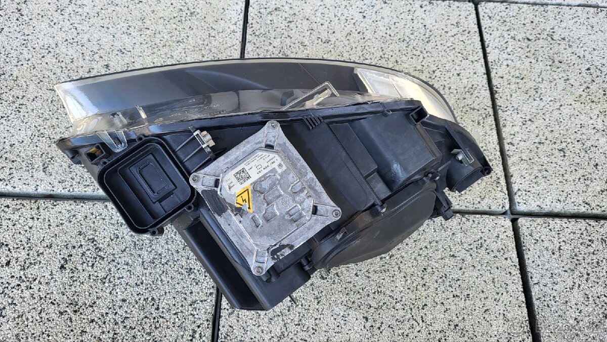 BMW e92 e93 L xenon - 4