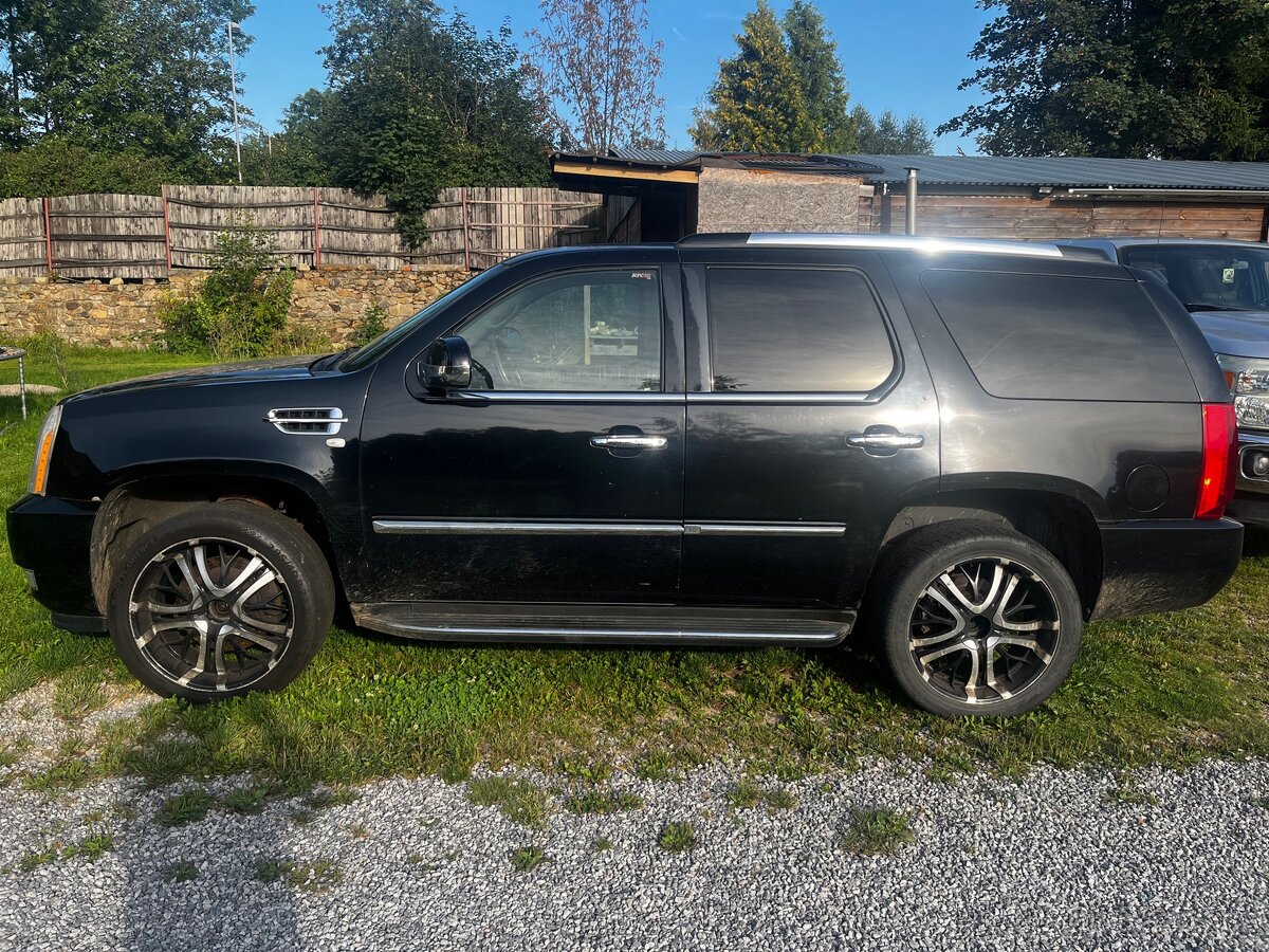 Cadillac escalade III - 4