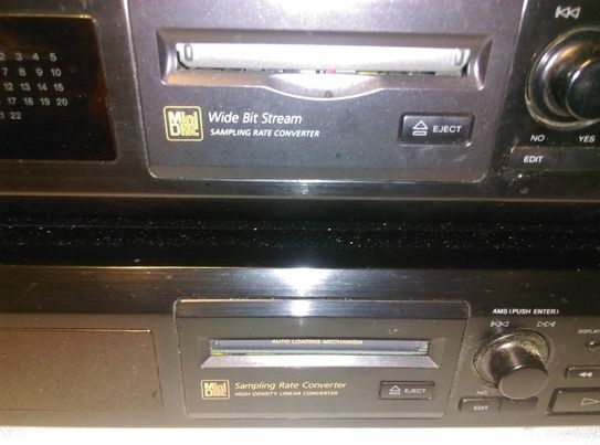 PRODÁM MINIDISC DECK MDS-JE500 - 4