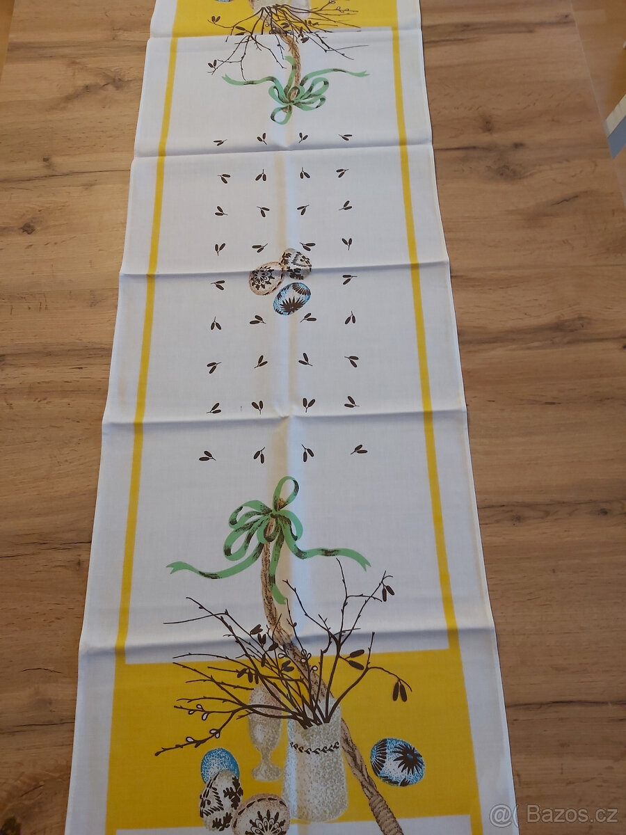 Ubrus středový s velikonočním motivem - 4