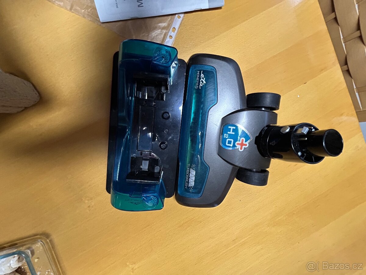 ETA MONETO AQUAPLUS - tyčový a ruční vysavač 3v1 - 4