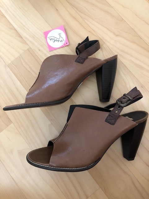 Kožené dámské sandálky, zn.Baťa, vel.40, NOVÉ - 4