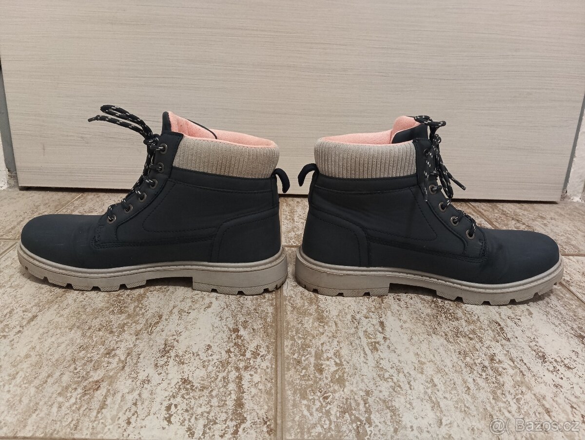 Dámské kotníkové boty Loap vel.38 - 4