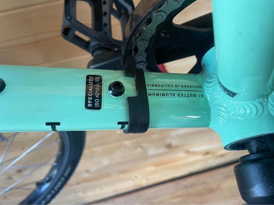 DĚTSKÉ KOLO SPECIALIZED JETT 20 GLOSS OASIS / FOREST GREEN - 4