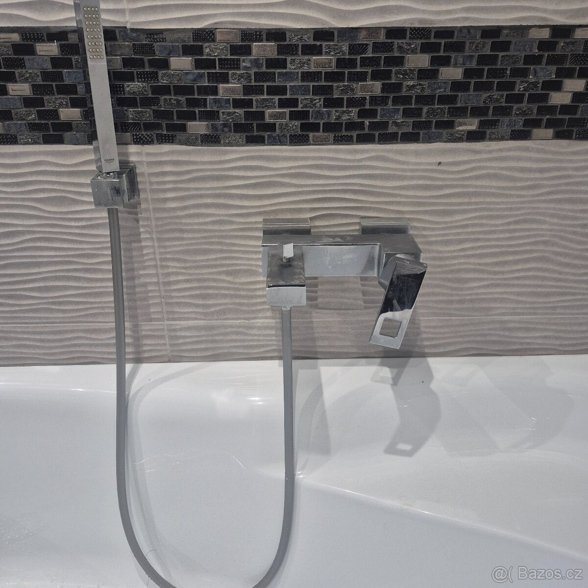 Sprchový se REA - 4