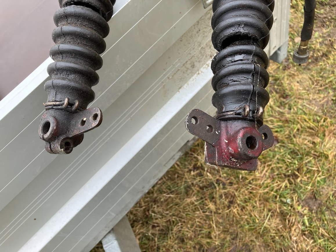 jawa pérák, přední vidlice - 4