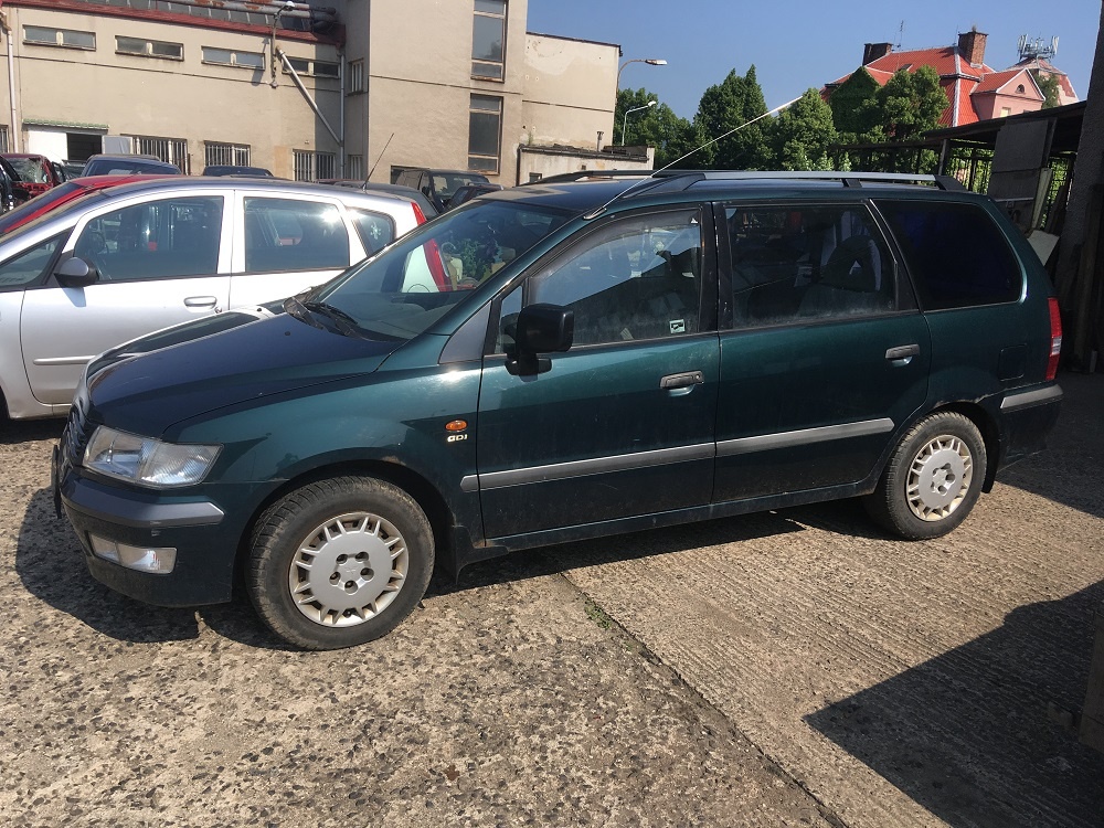 Mitsubishi Space Wagon - náhradní díly - 4