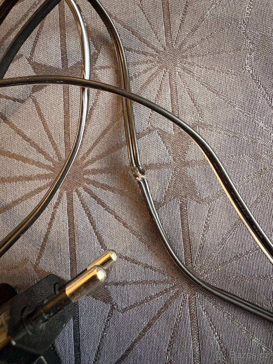 Prodám klávesy Yamaha YPT-230 - 4