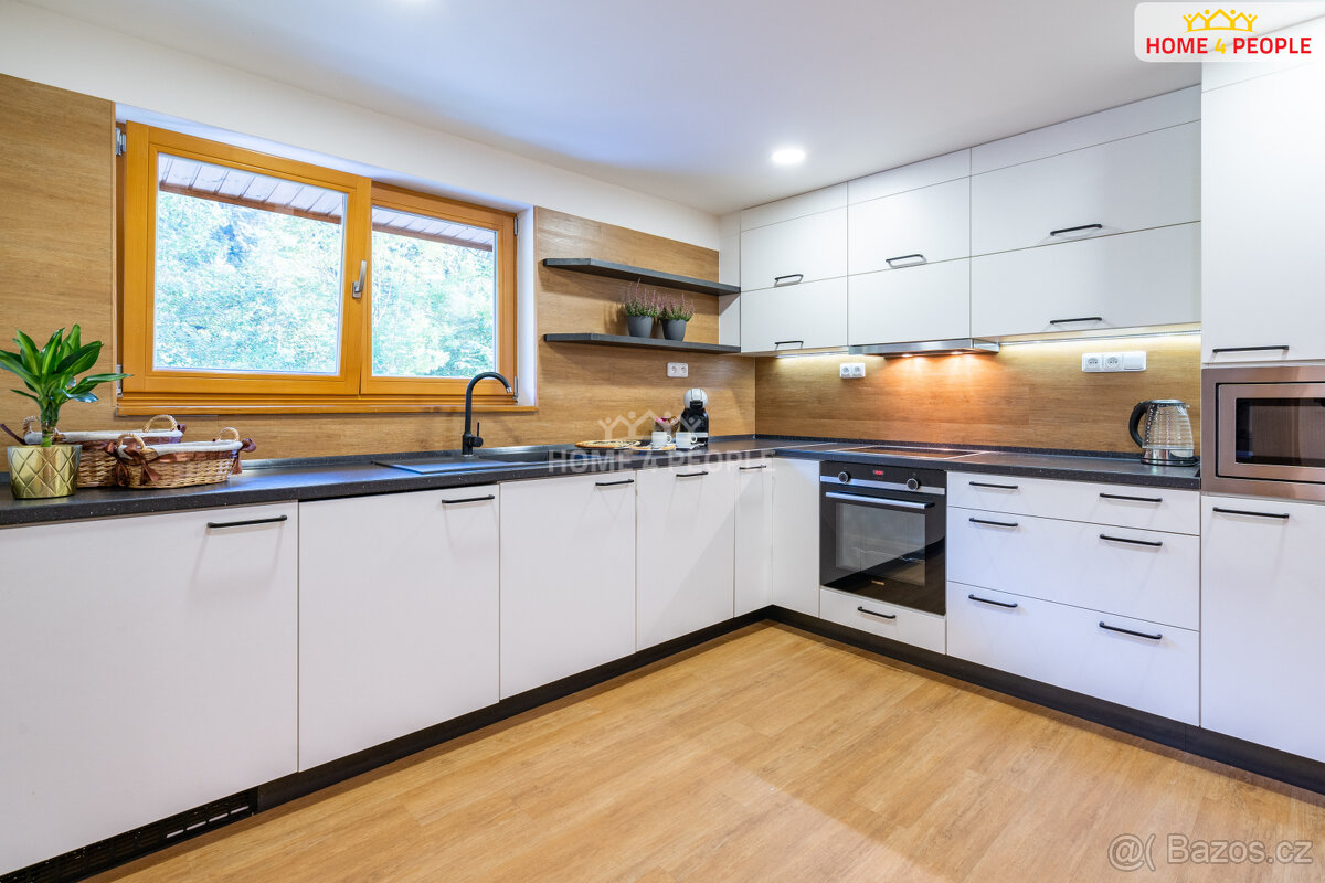 Apartmán 4+kk Velké Karlovice 135 m2 - 4