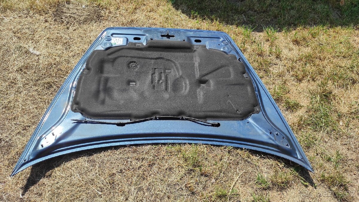 Volvo V50 kapota - 4