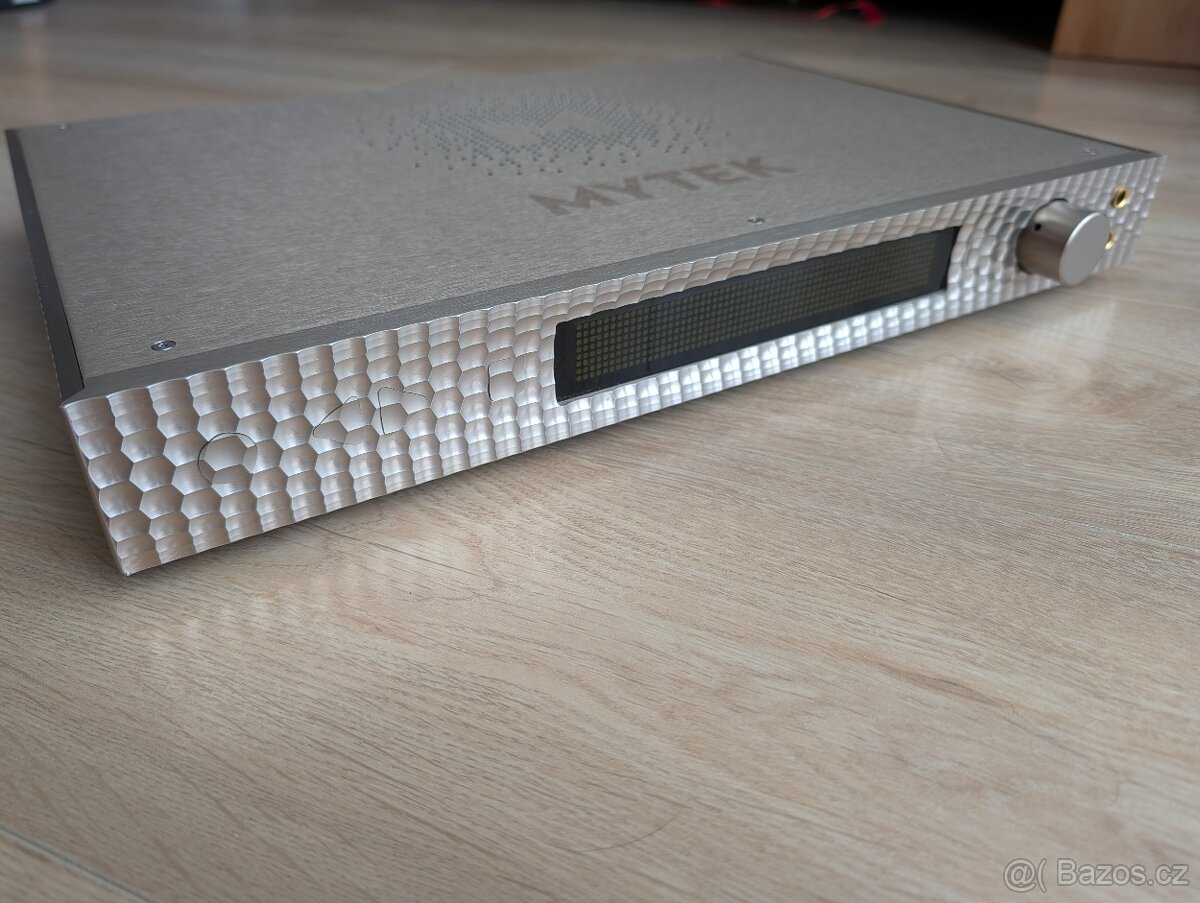 Mytek Manhattan - referenční DAC a preamp - 4