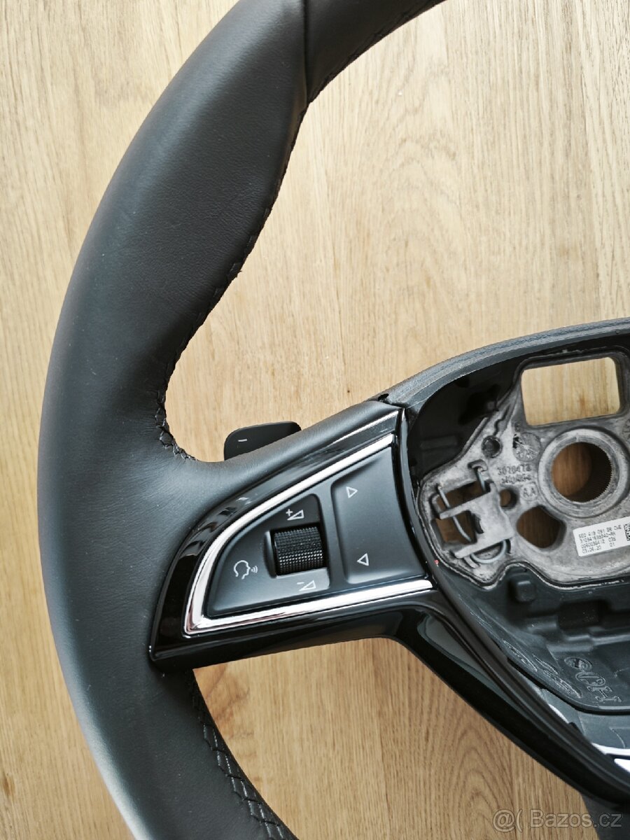 Tříramenný volant Škoda - 4