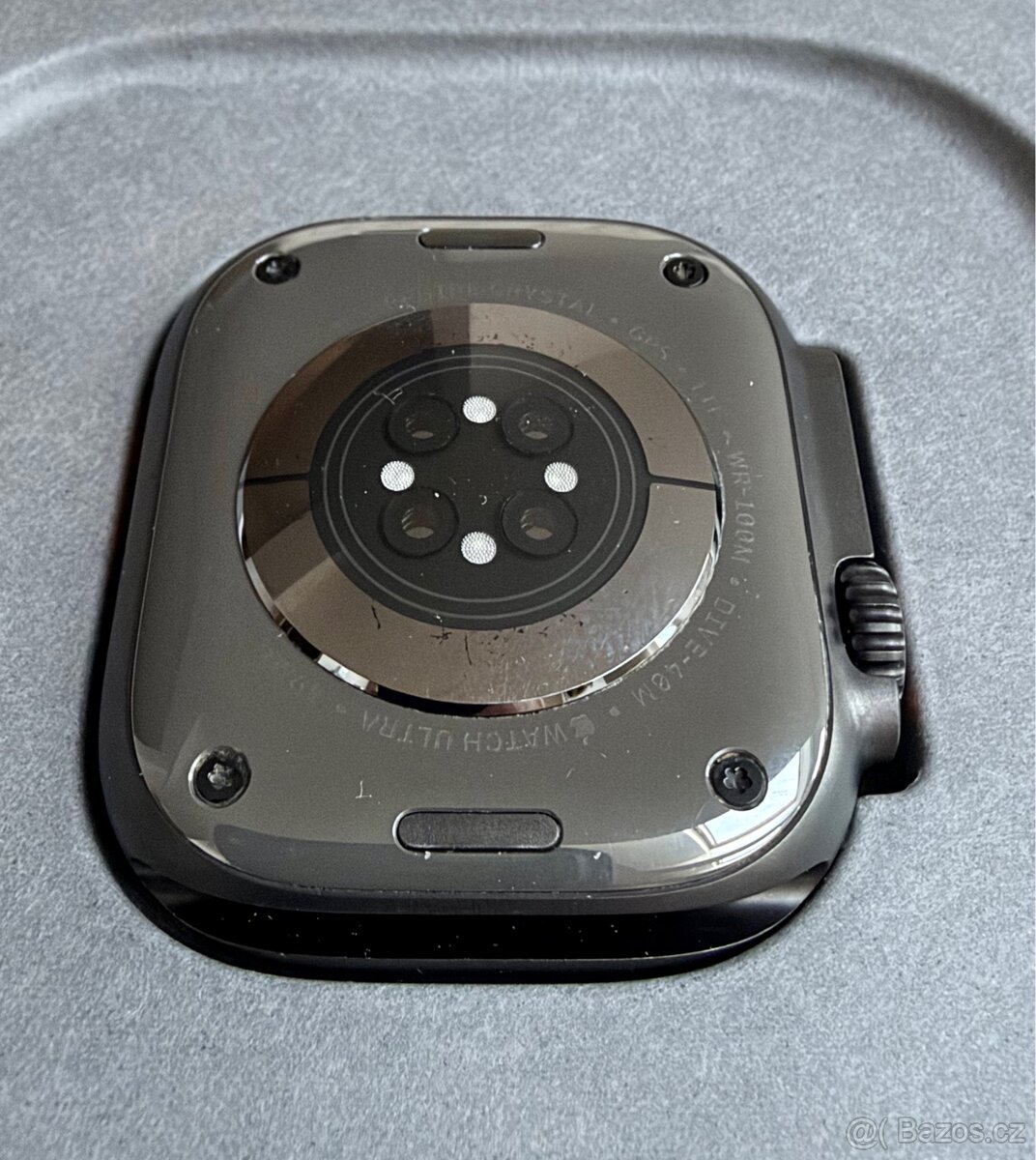 Apple Watch Ultra 2 2024 - 4