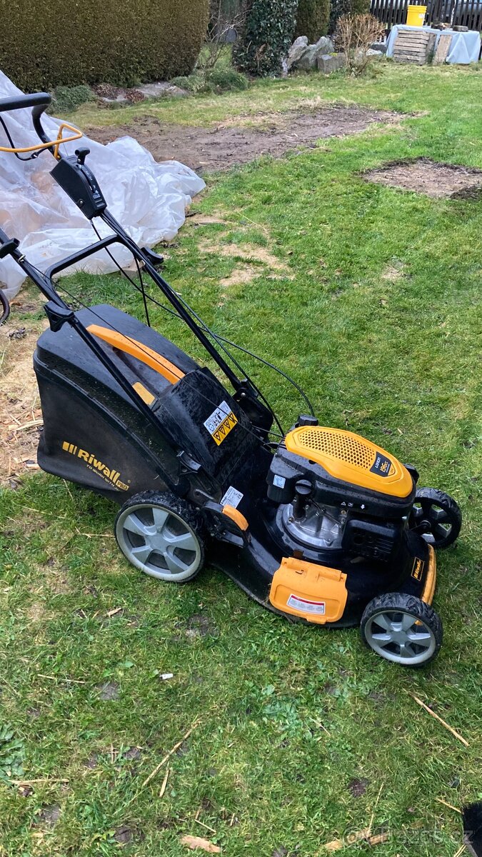 Sekačka benzinová - 4