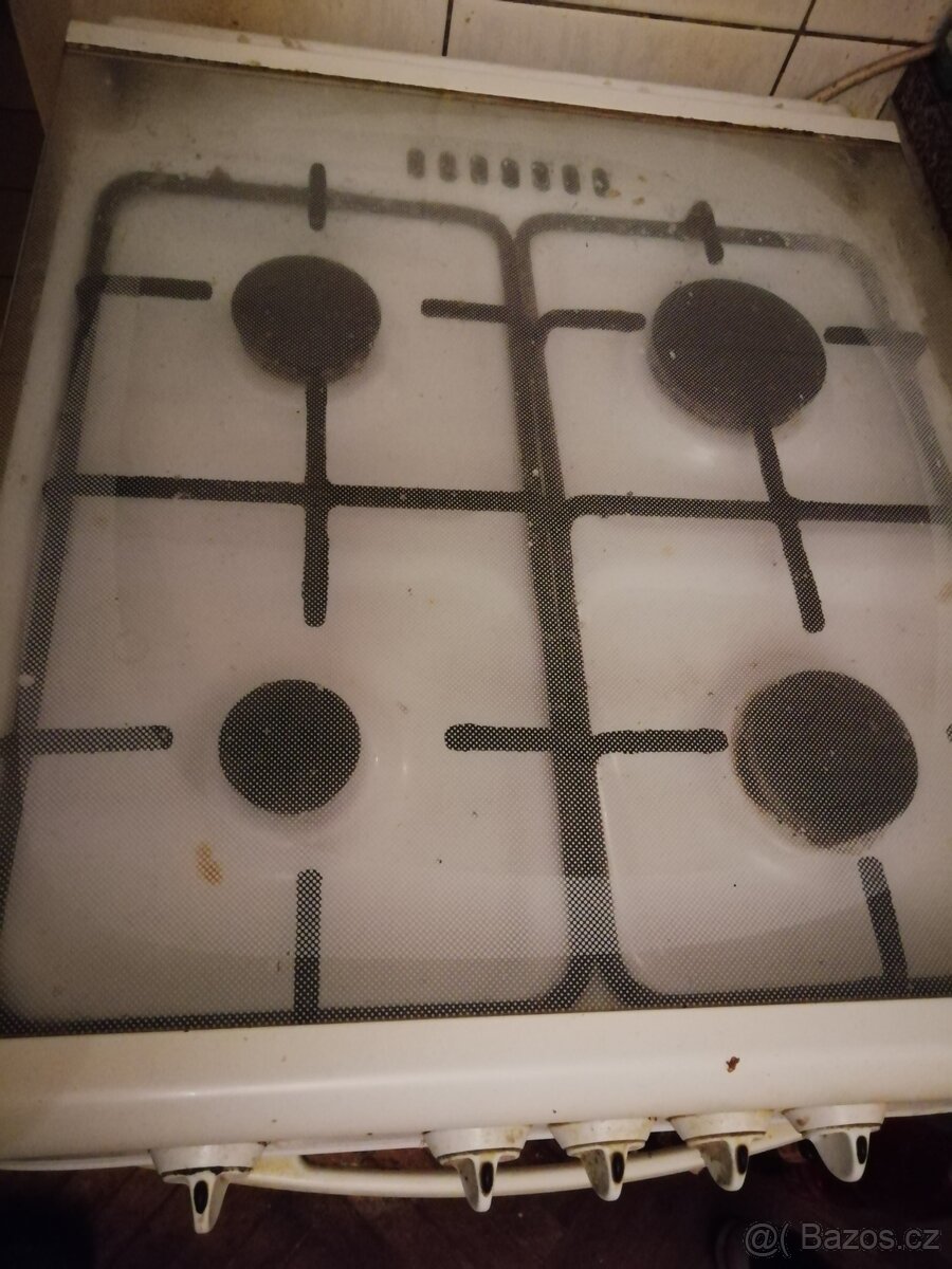 Plynový sporák +trouba - 4