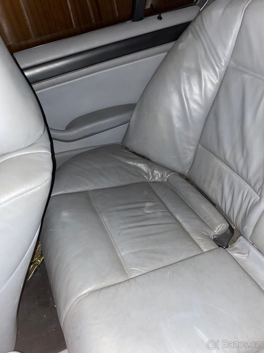 Interiér bmw e46 sedan - 4