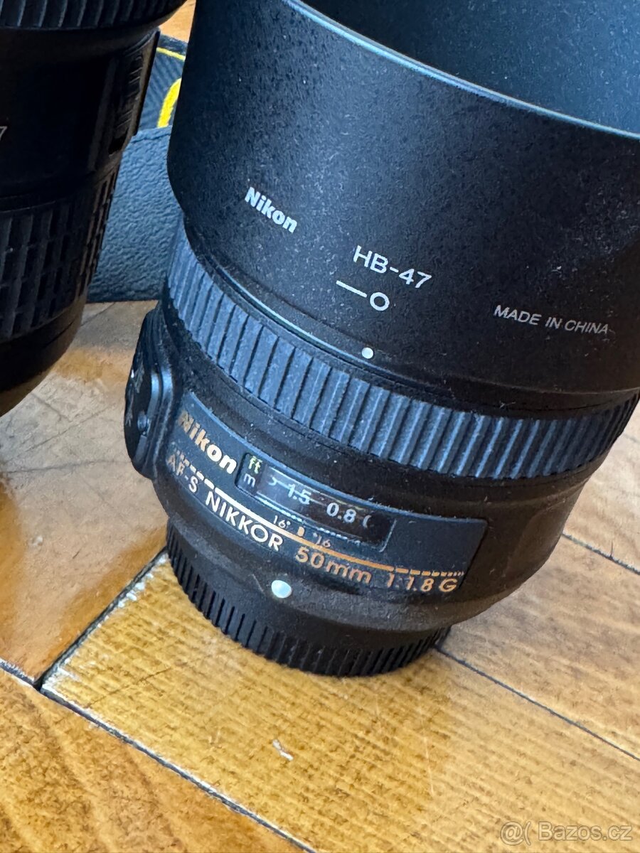 Nikon D750 (výborný stav) + sada objektivů - 4