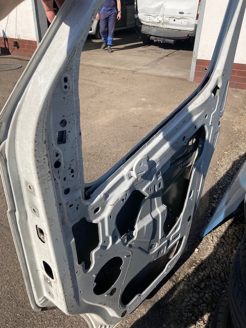 Pravé přední dveře Master 2012 - 4