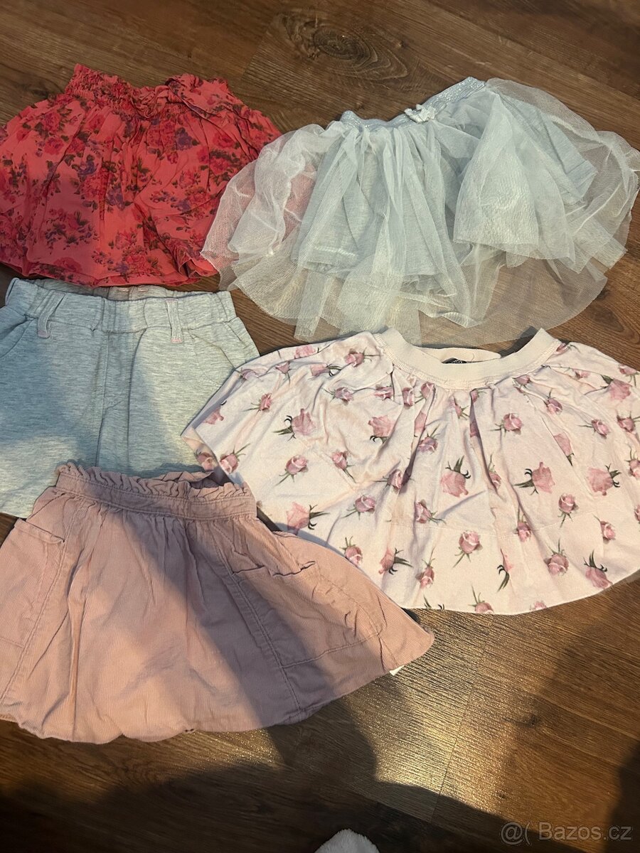 Balík oblečení holka - 4