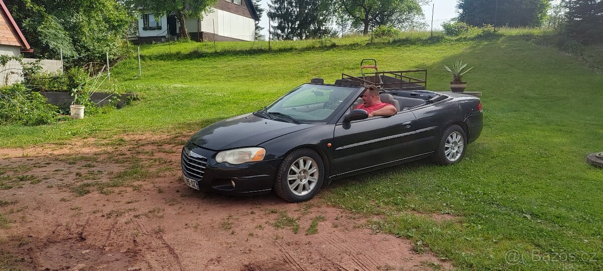 Chrysler Sebring - 4