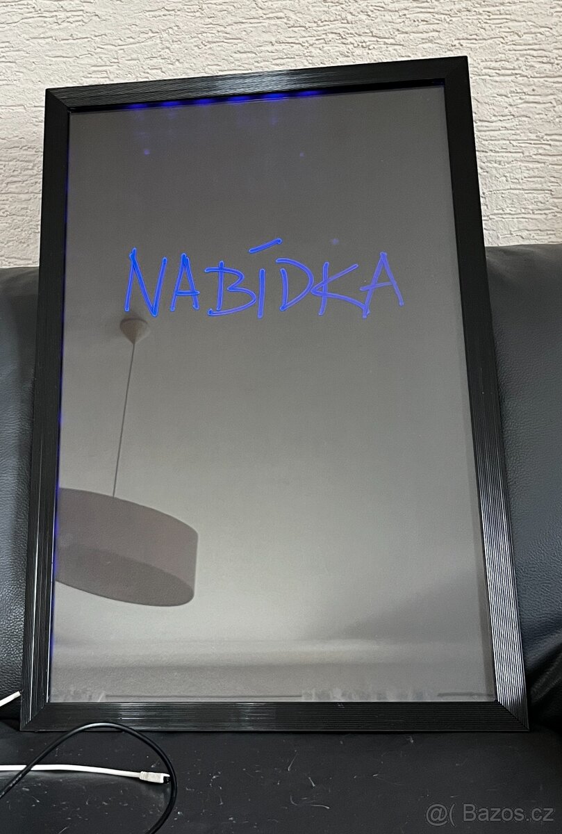 Světelná reklamní LED psací tabule 40x60 cm s DO - 4