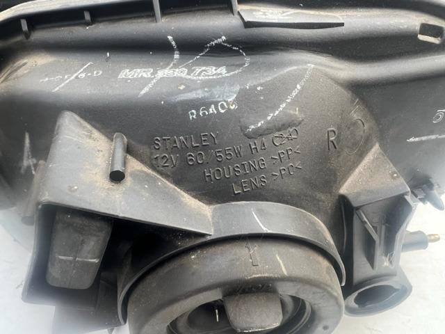 Mitsubishi L 200 - pravé přední světlo EU - 4