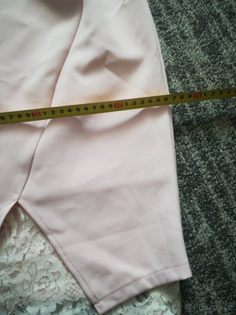 Nádherná sukně s krajkou - 4