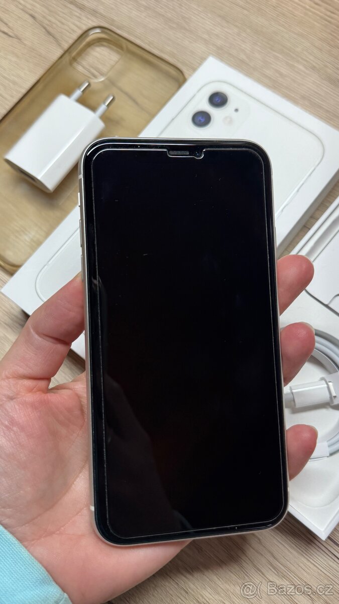 Prodám bílý iPhone 11 64GB - top stav - 4