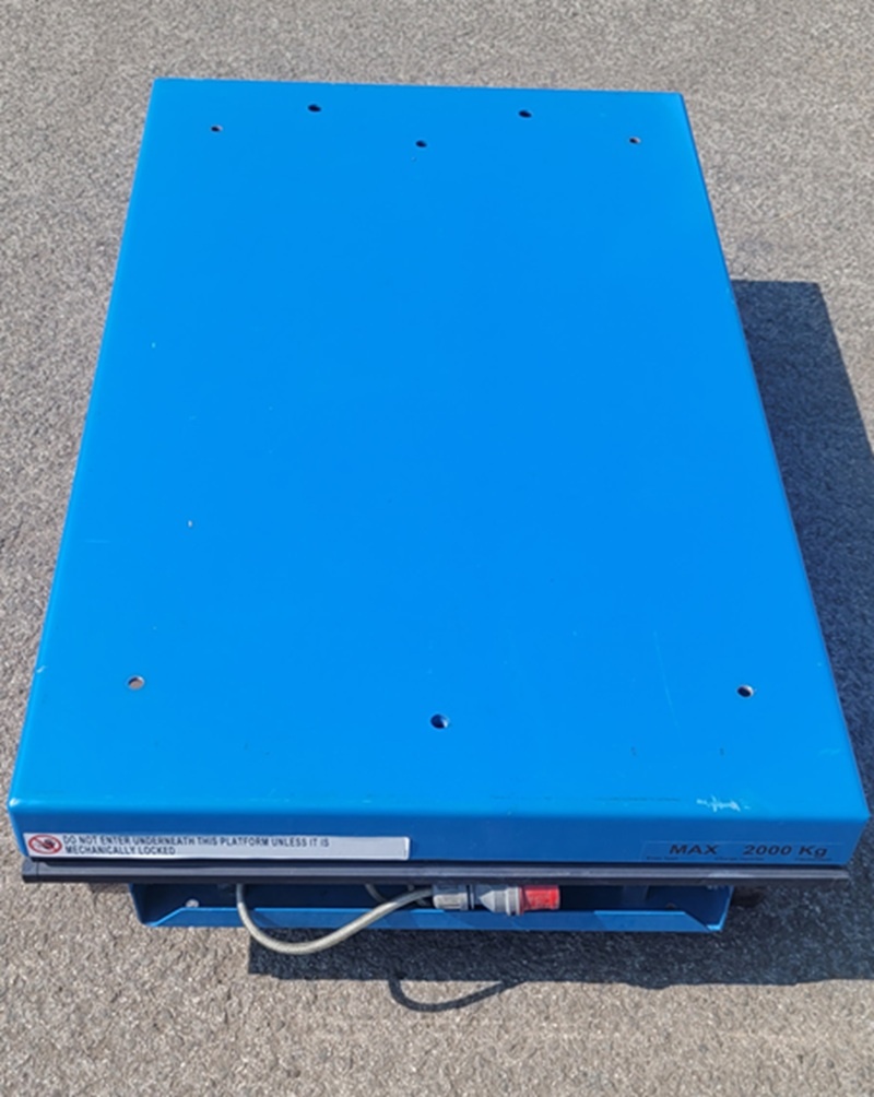 Zvedací stůl 2000kg. - 4