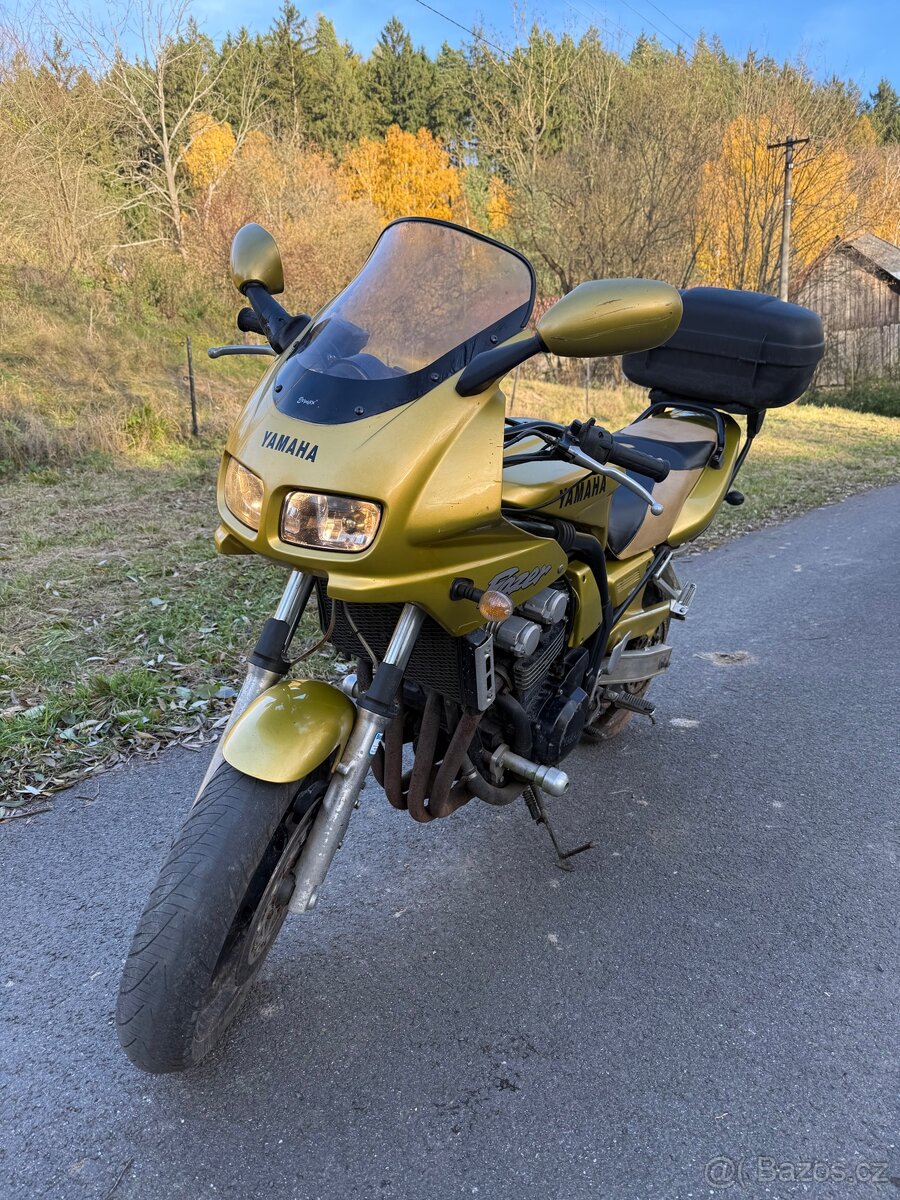 Yamaha Fazer 600 - 4