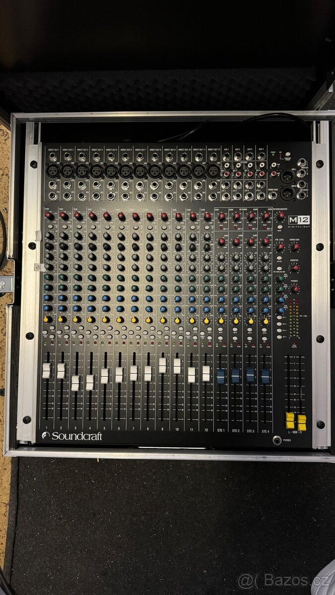 Prodám mixpult Soundcraft M12. - 4