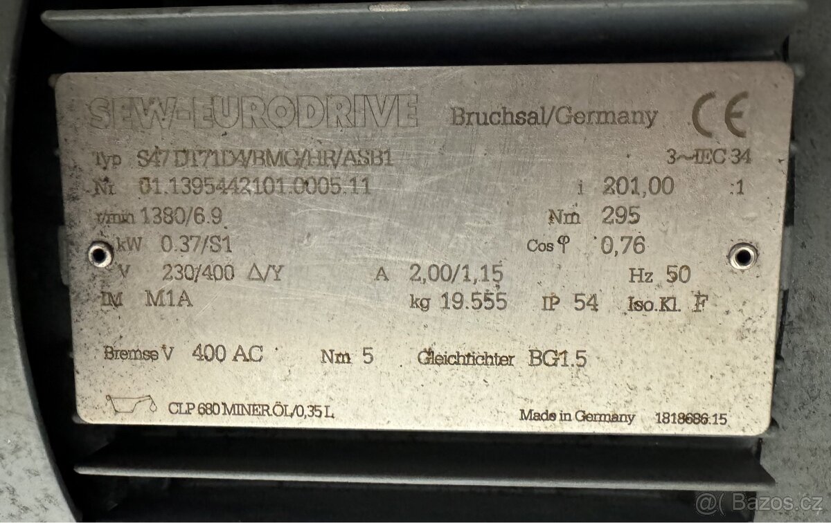 ELEKTROMOTOR S PREVODOVKOU 6,9 ot/min - 4