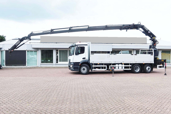 Mercedes-Benz Antos 2830 - valník s hydraulickou rukou - 4