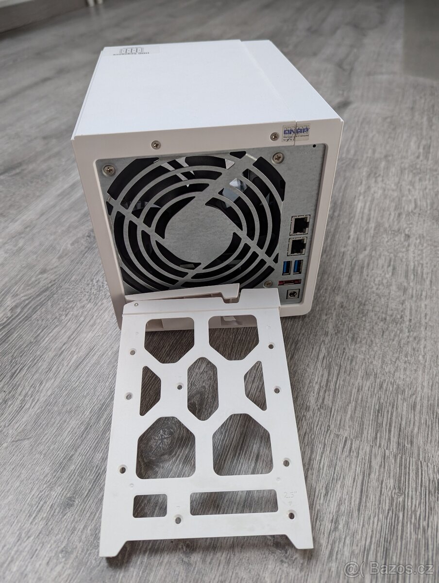 Qnap NAS TS-431 3.bay s chybou - 4