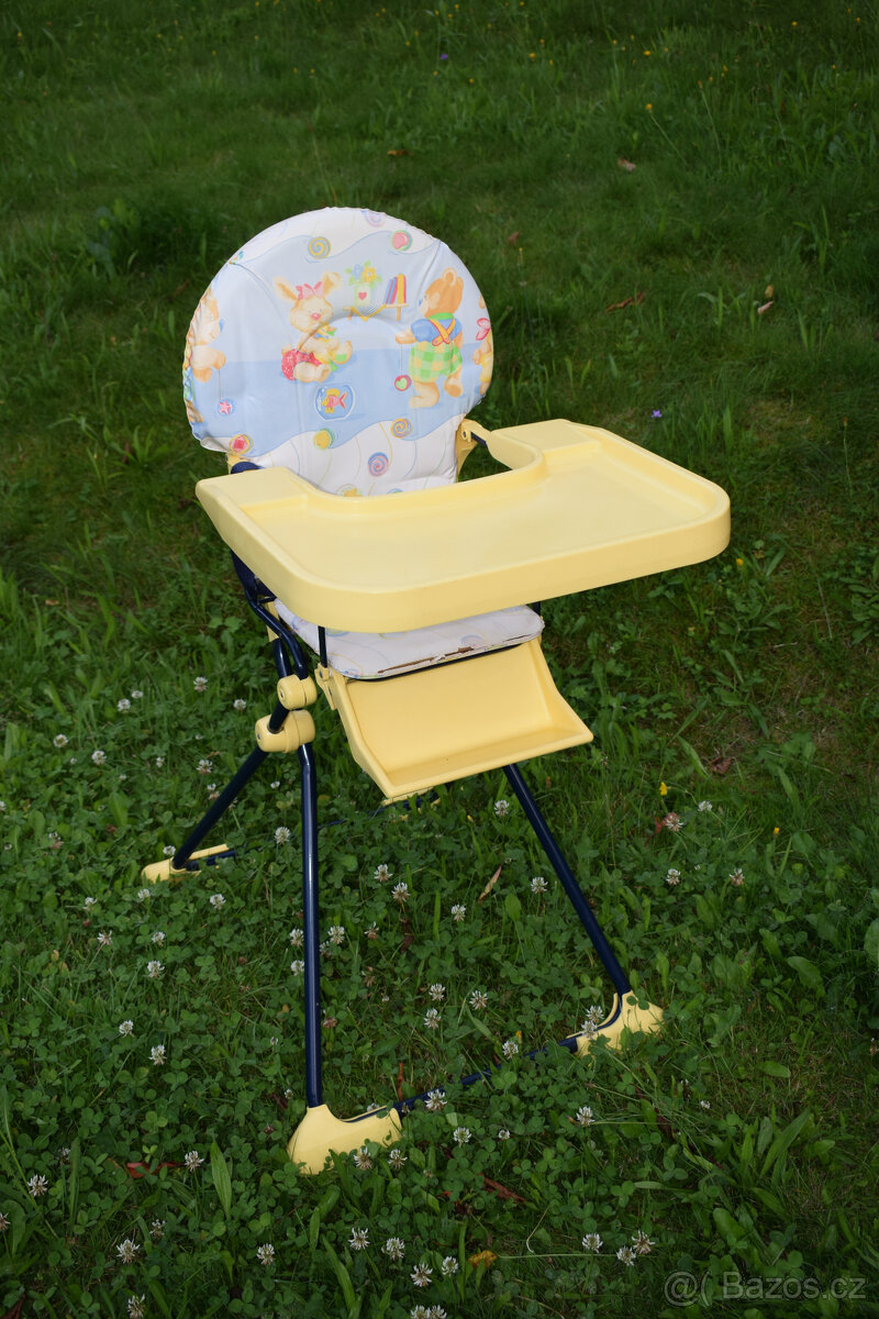 Prodám cestovní postýlku a skládací jídelní židli - 4