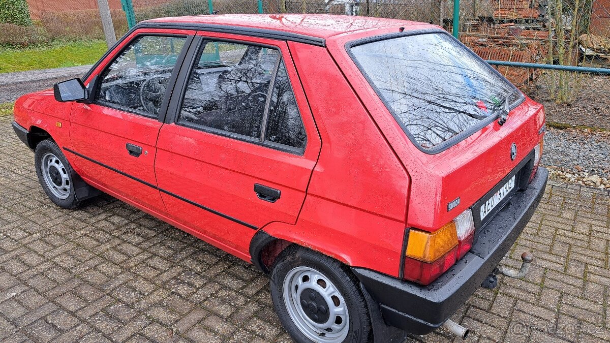 Škoda FAVORIT 135 GLXi,40 Kw - 4