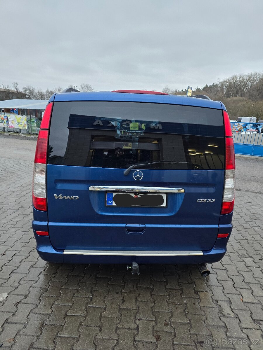 Mercedes-Benz viano - 4