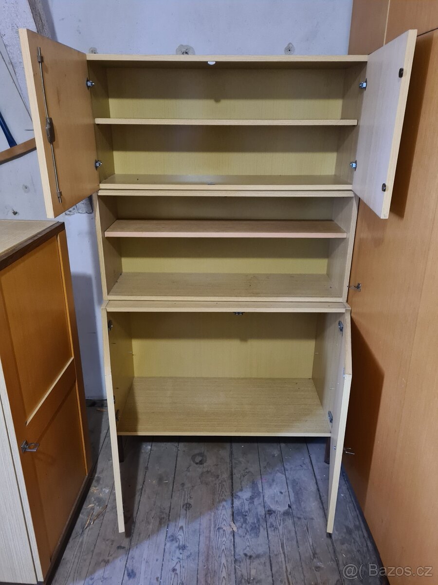 Sada 9 skříní v top stavu – Liberec - 4